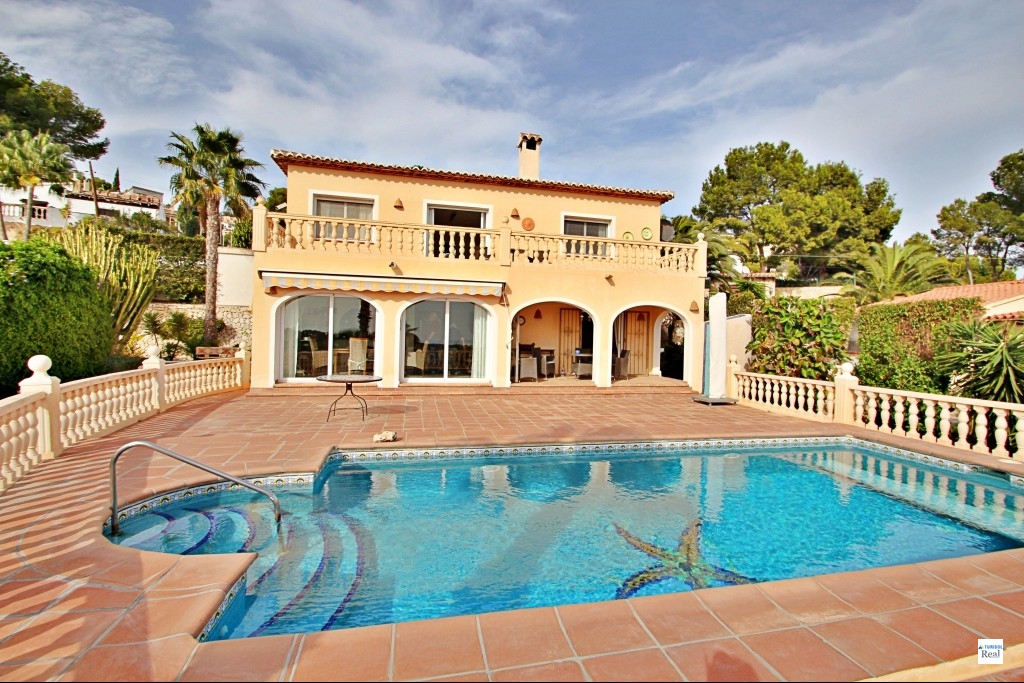 303_2_francisco La Casona